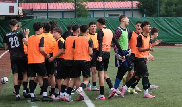 Gökmeydanspor 2’de 2 peşinde!