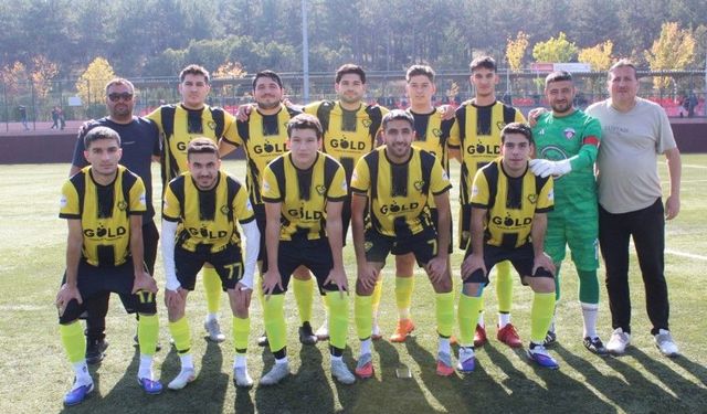 Çağlar zirveyi bırakmak istemiyor