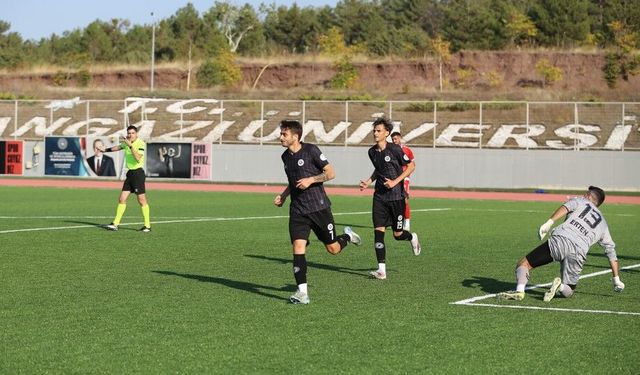 İlk kez gol atmanın sevincini yaşadılar