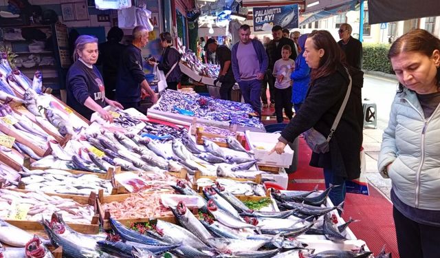 Eskişehir’de fiyatı düştü, tezgahlarda hareketlilik arttı