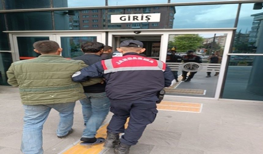 50 bin TL değerinde kablo çalan 3 şüpheliden 1’i tutuklandı