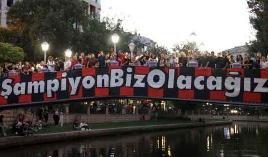 Eskişehirspor'dan şanına yakışır kutlama!