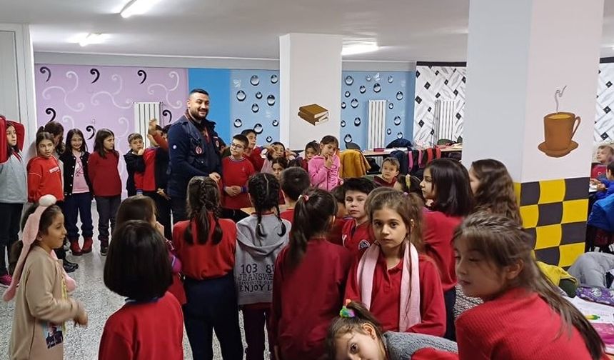 Simav’da etüt öğrencilerine izcilik eğitimi