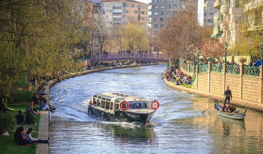 Eskişehir’de güneşli hava kısa sürecek! Sağanak yağış geliyor