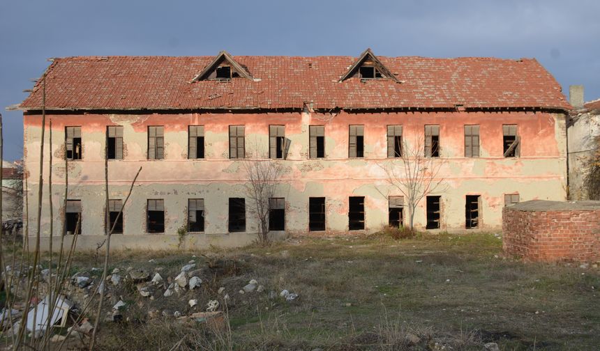 Bilecik'te tarihi ipek böceği fabrikası müzeye çevrilecek!
