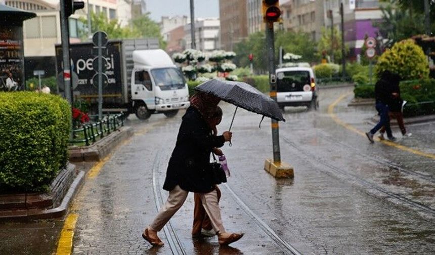 Eskişehir için sağanak ve kuvvetli rüzgar uyarısı