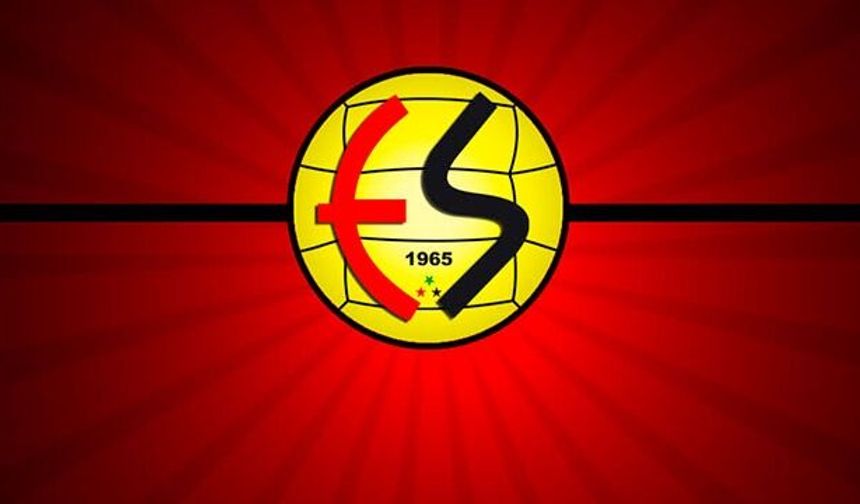 Eskişehirsporlu futbolcudan veda mesajı: Bir isim daha takımdan ayrıldı