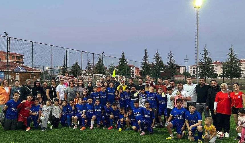 Emekspor futbolcu fabrikası olacak
