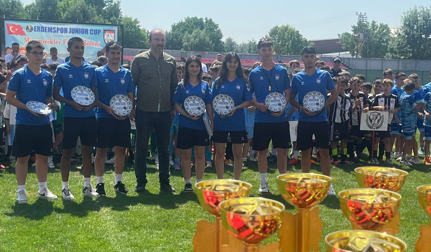 Nejat Tülek’in Adı Futbol Turnuvası'nda yaşatıldı