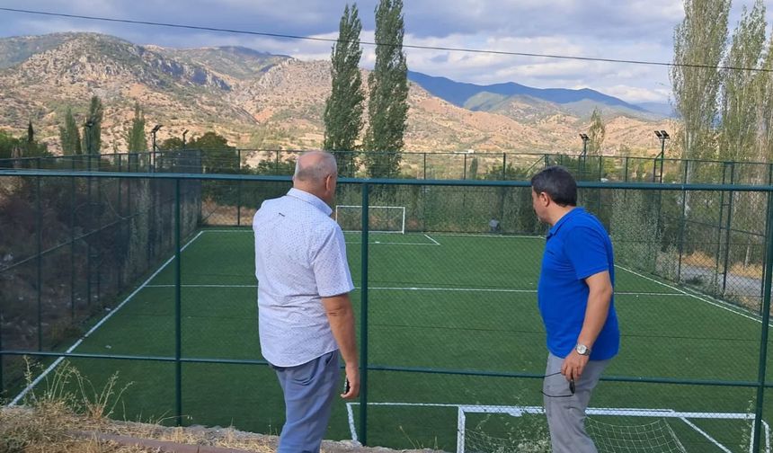 Alpagut sahasının zemini yenilendi