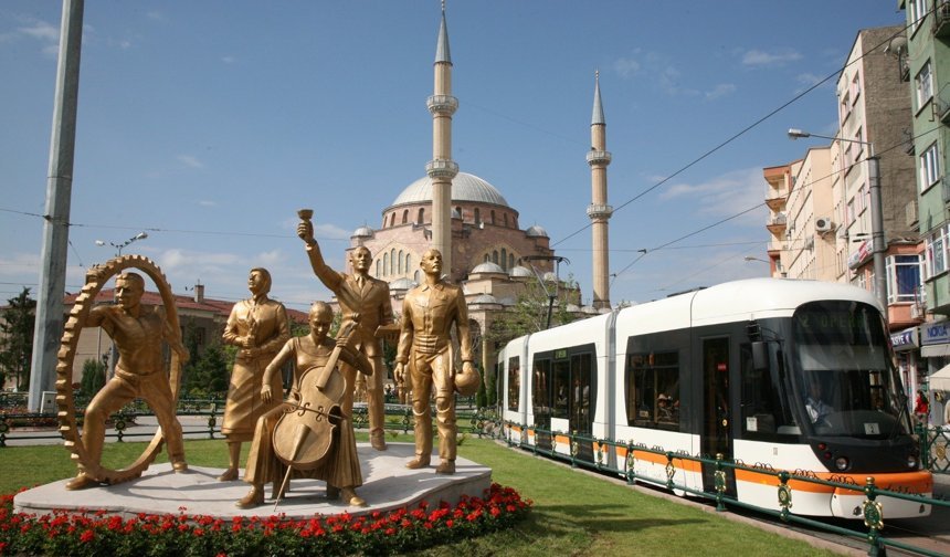 Eskişehir’de 1 Mayıs’ta tramvay seferlerinde değişiklik!