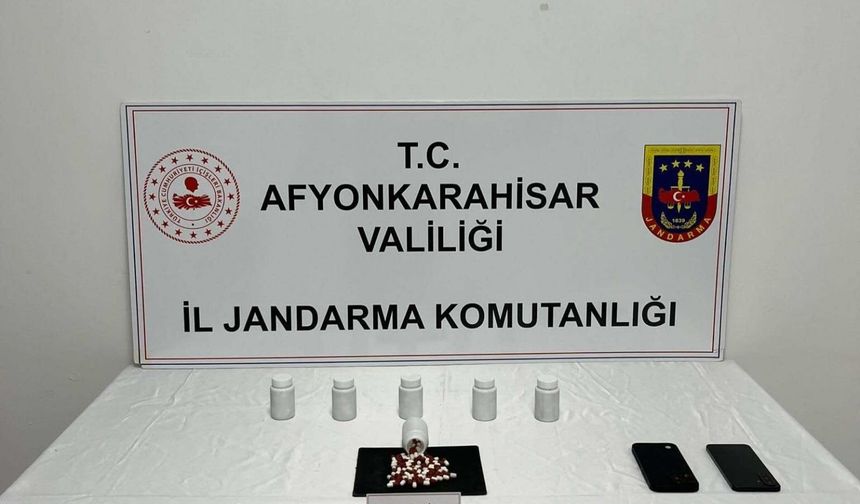 Afyon'da yasaklı maddeyle yakalandı, cezaevine gönderildi