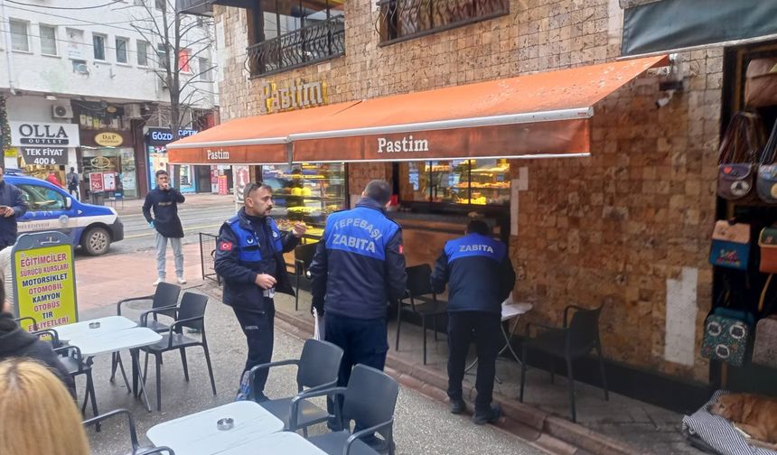 Eskişehir'de ekipler kaldırım işgallerine karşı sahada