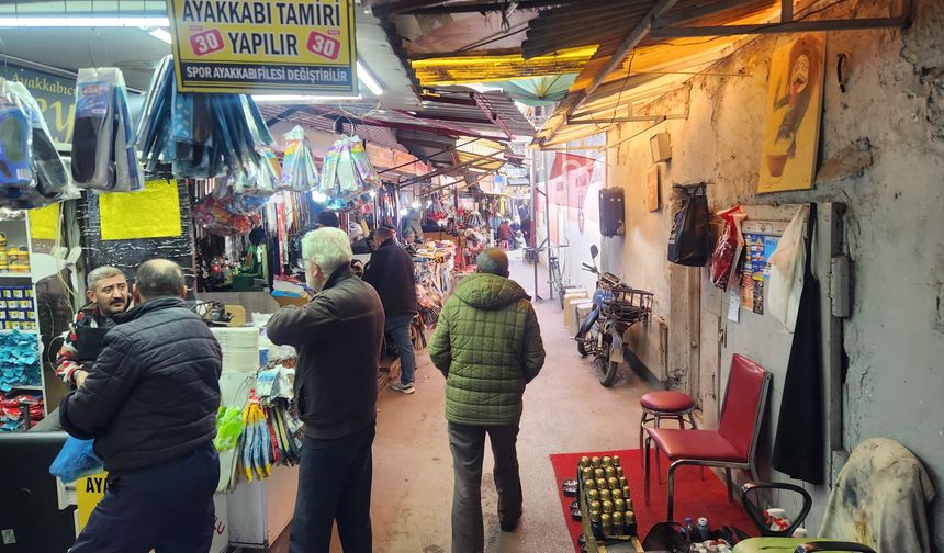 Vatandaş harcamalarını kısıtladı: Eskişehir'de çarşıda sessizlik!