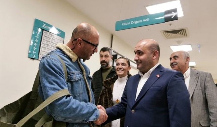 Başkan Albayrak’tan sağlık çalışanlarına tıp bayramı ziyareti