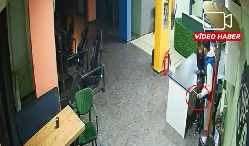 İnternet kafede dehşet: 17 yaşındaki çocuğu böyle bıçakladı