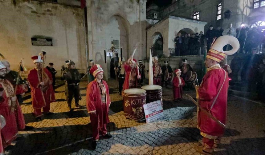 Kütahya'da mehter konserine yoğun ilgi
