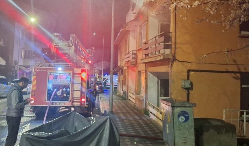 Bilecik’te aynı binada 3’üncü yangın!