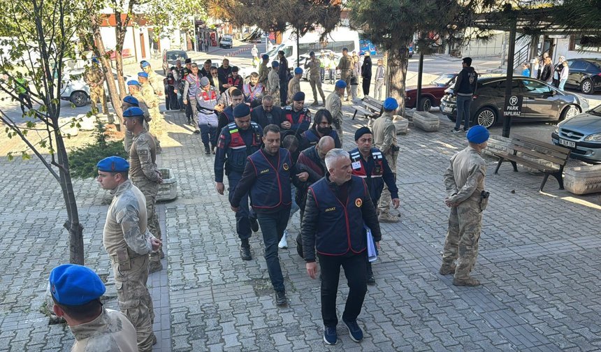 Eskişehir’de 20 yıllık kayıp dosyasında kritik gelişme: 10 şüpheli adliyede!