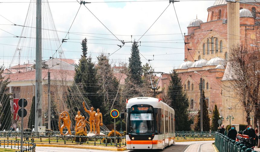 Eskişehir'de AÖF sınavı için ulaşımda değişikliğe gidildi!