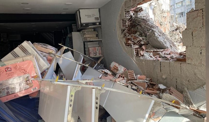 Eskişehir’de skandal yıkım: Ekmek teknesi enkaza döndü!