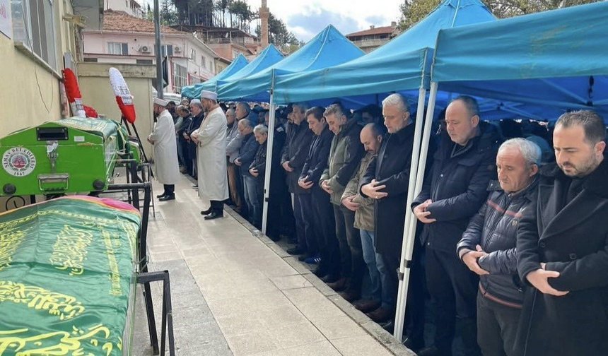 Uşak-İzmir yolundaki faciada bir aile yok oldu!