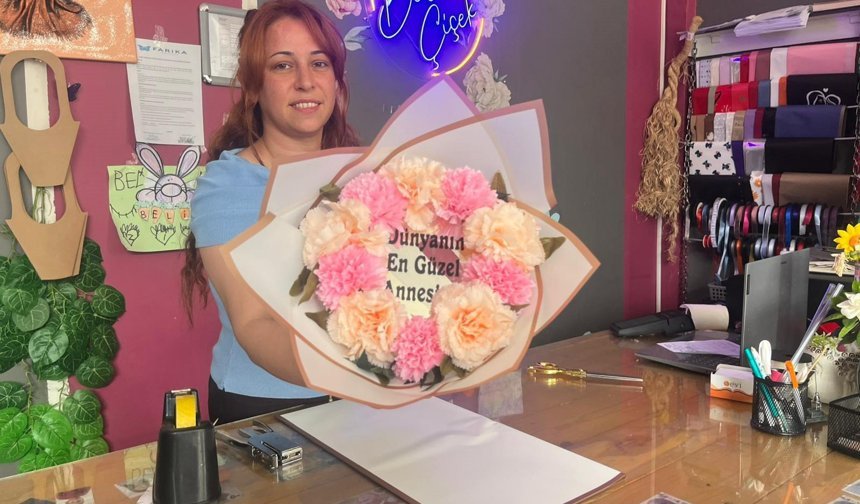 Çiçekçilerde Anneler Günü mesaisi başladı!
