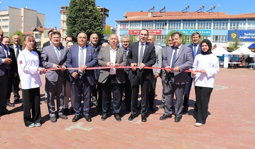 Tavşanlı'da geleceğin meslekleri görücüye çıktı