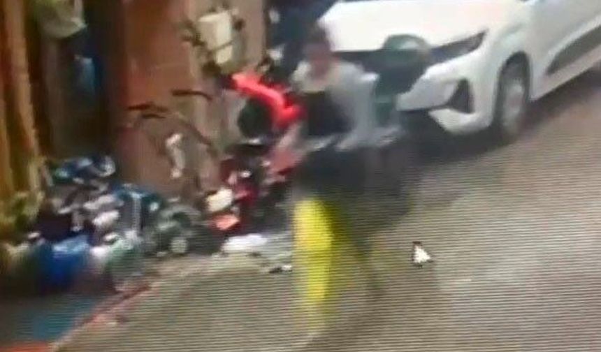 Eskişehir'de yardım bahanesiyle yaklaştı, parayla kaçtı!