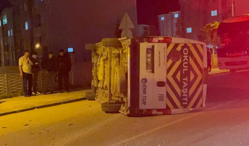 Vadişehir’de korkutan kaza: İşçi servisi devrildi!