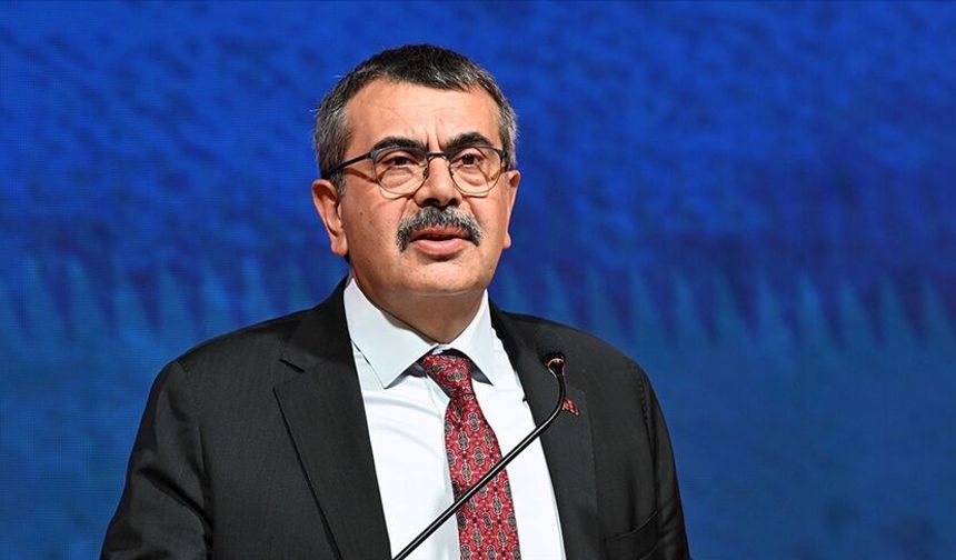 Cuma günü okullar tatil mi? Bakan Tekin açıkladı