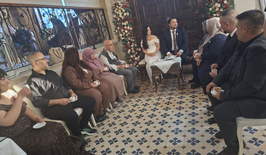 Evliliğe ilk adımı attılar!