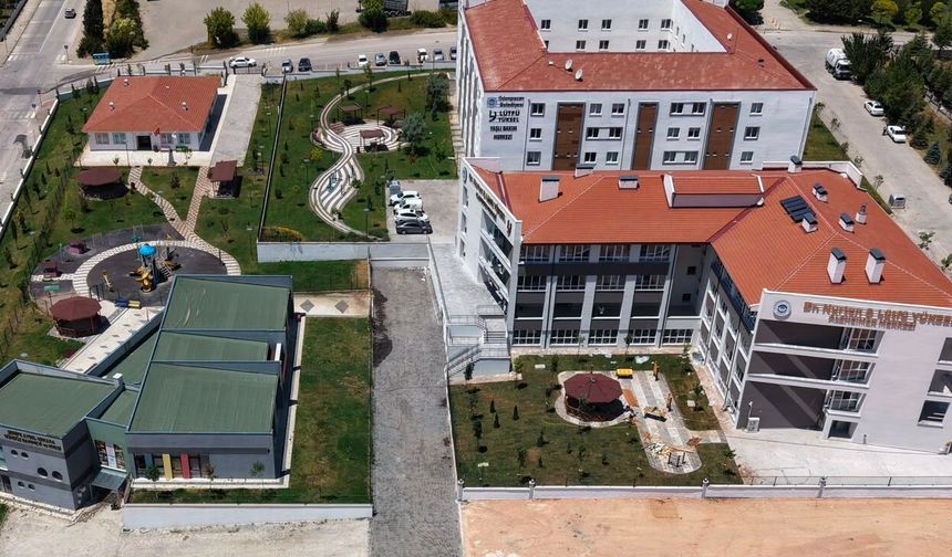 Eskişehir'de kapılarını açan merkezde ön kayıtlar başladı