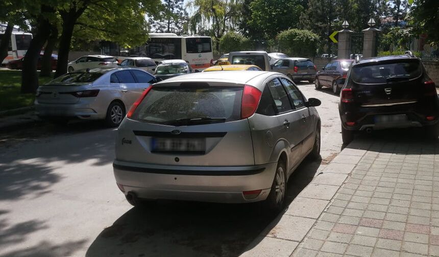 Eskişehir otogarında her gün aynı çile: Yolcular da sürücüler de mağdur