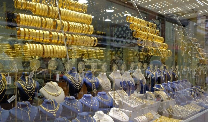 Altın fiyatları yükselince vatandaş çareyi yarım gramda buldu!
