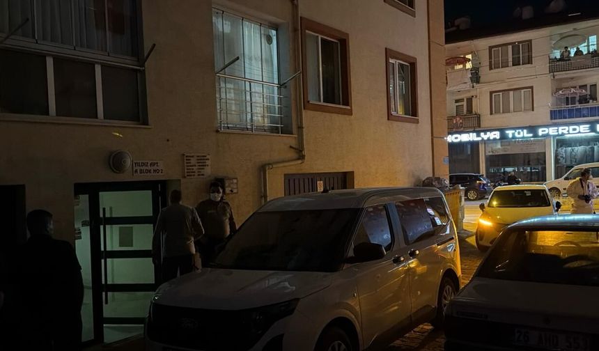 Eskişehir'de şüpheli ölüm: Ekipler cansız bedenini buldu!