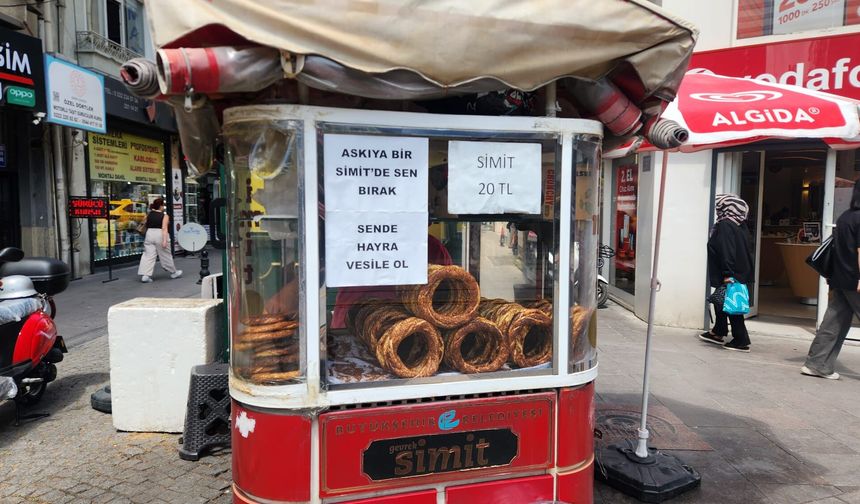 Eskişehir'de bir simit de sen bırak: Dayanışma tezgahlarda büyüyor!