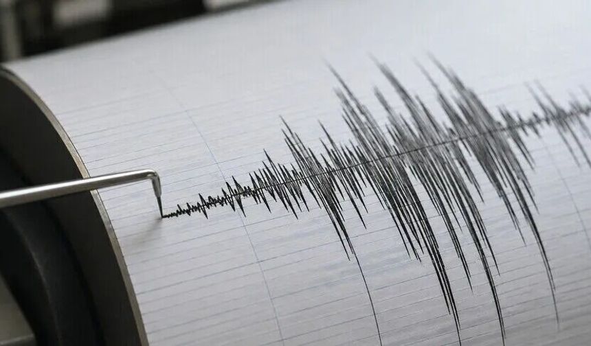 Deprem tehlikesi bulunan ilçeler açıklandı: İşte İstanbul, Eskişehir ve 4 ilin haritası