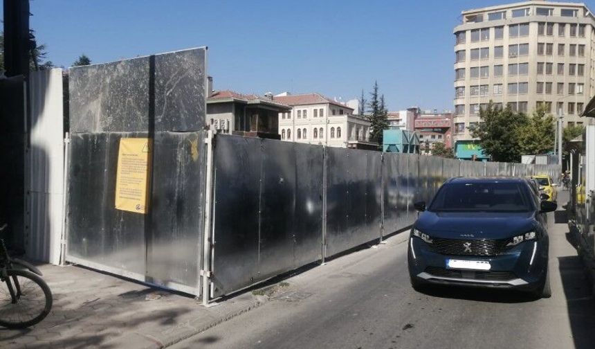 Eskişehir'deki tehlikeyi anladılar! Yayalara geçiş yasağı geldi!