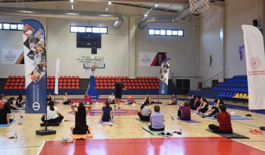 Anadolu personeli için pilates eğitimleri düzenleniyor