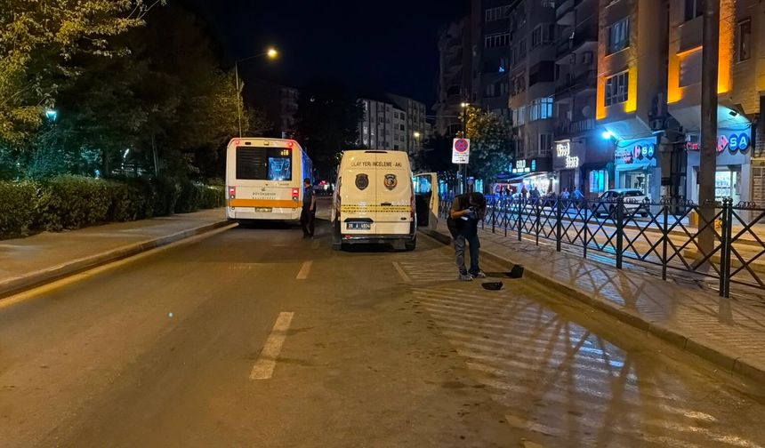 Eskişehir'de eski sevgili dehşeti yaşattı: Kadın hastaneye kaldırıldı!