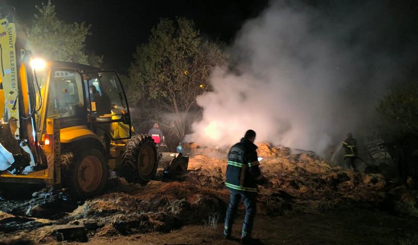 Afyonkarahisar’da besihane yangını: 6 hayvan telef oldu