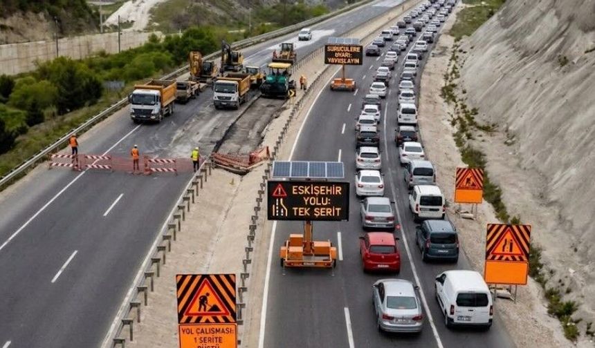 Eskişehir yolunda ulaşım tek şeride düştü: Sürücülere uyarı