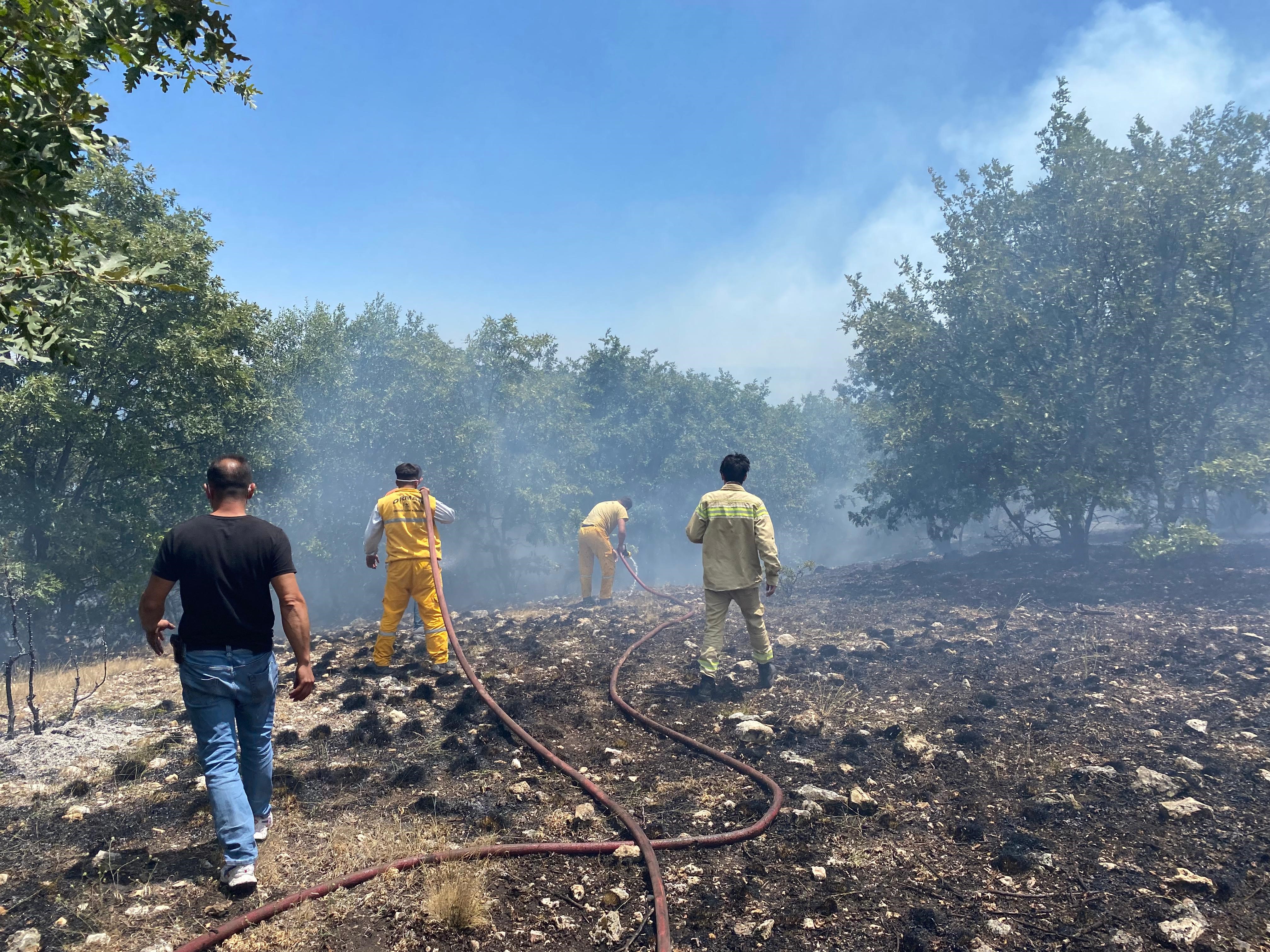 Seyitgazi yanıyor: Ekipler seferber oldu!