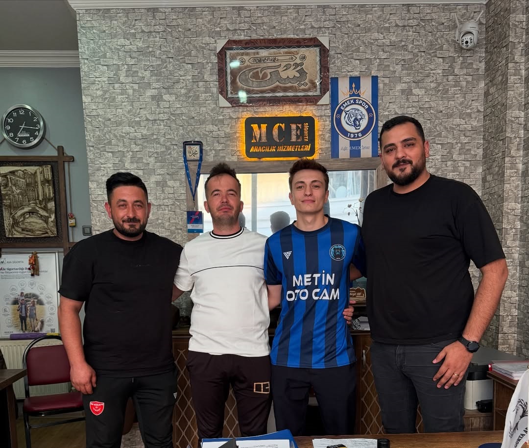 Emekspor’da Stoper Ve Sol Bek Tamam! (1)