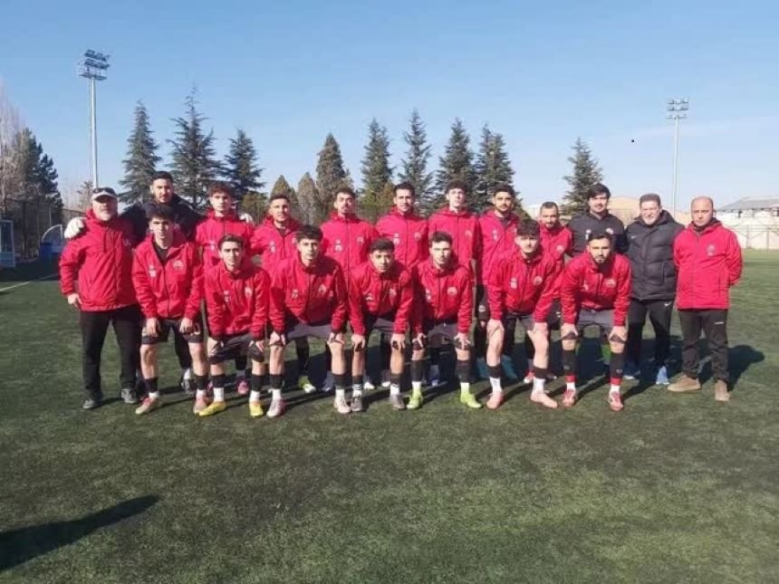 İstiklal 26 zirveyi ele geçirmek istiyor