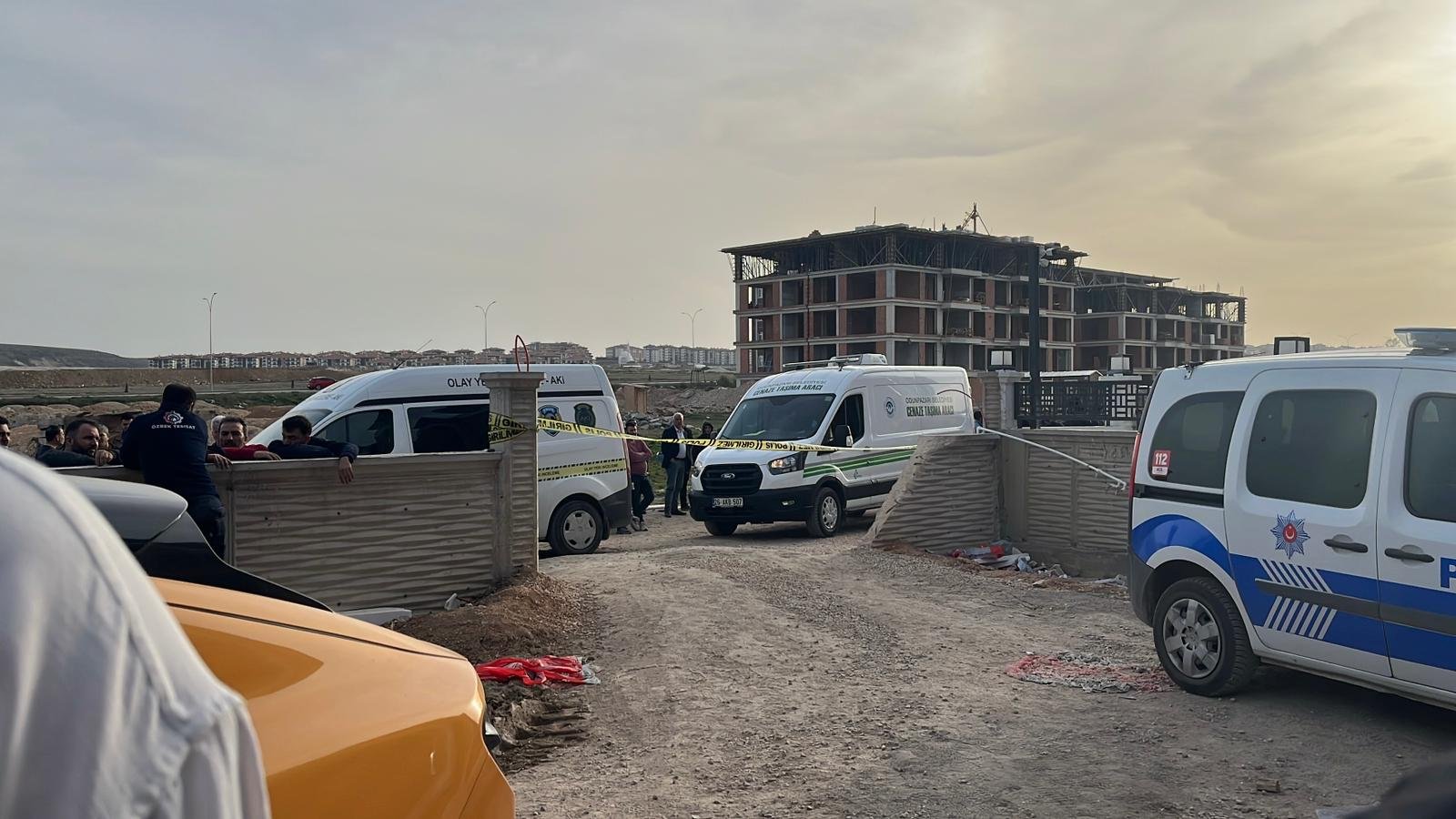 Eskişehir'de asansör boşluğuna düştü, işçi hayatını kaybetti!