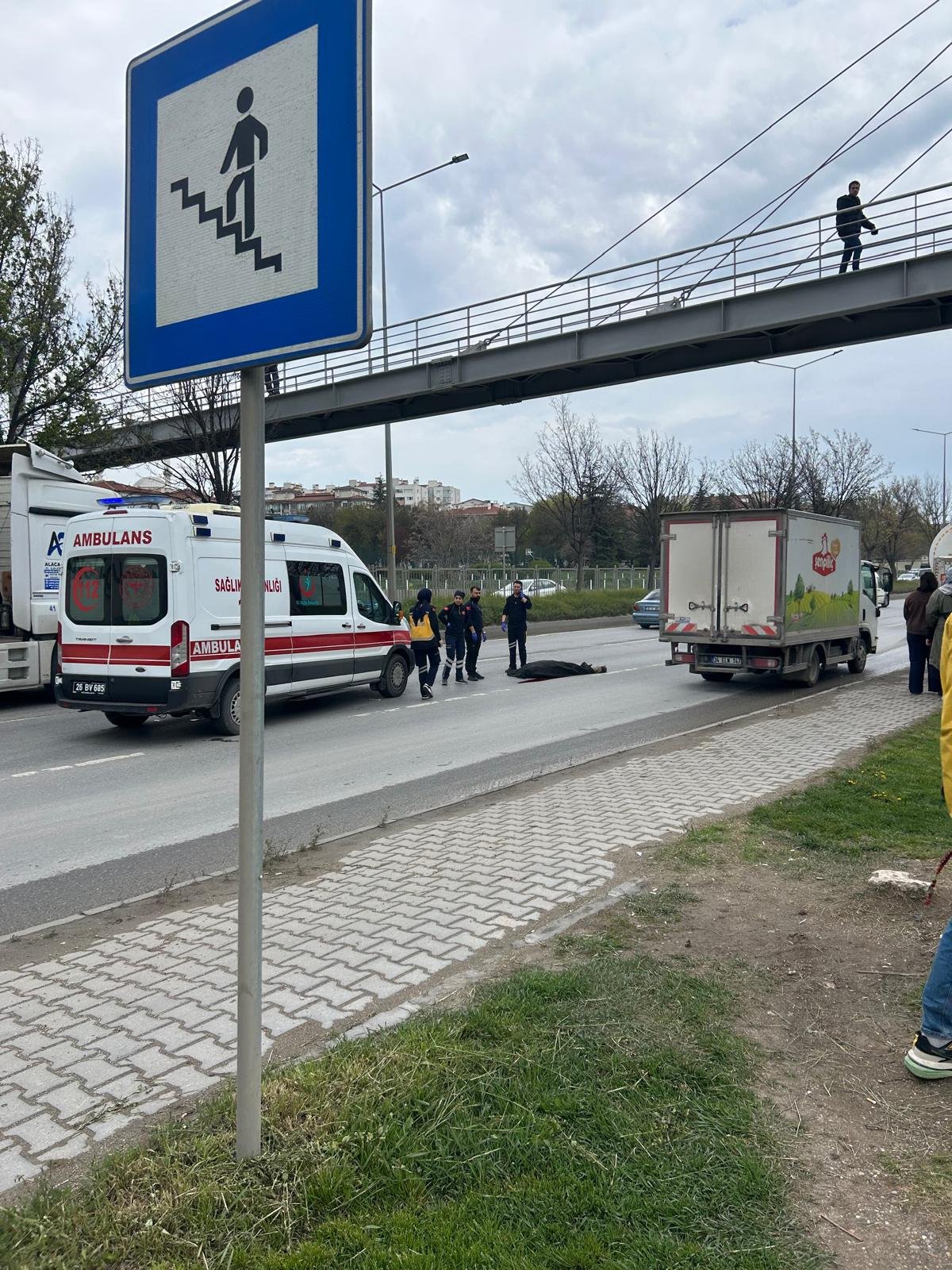 Eskişehir çevre yolu köprüsünden atlayarak canına kıydı!