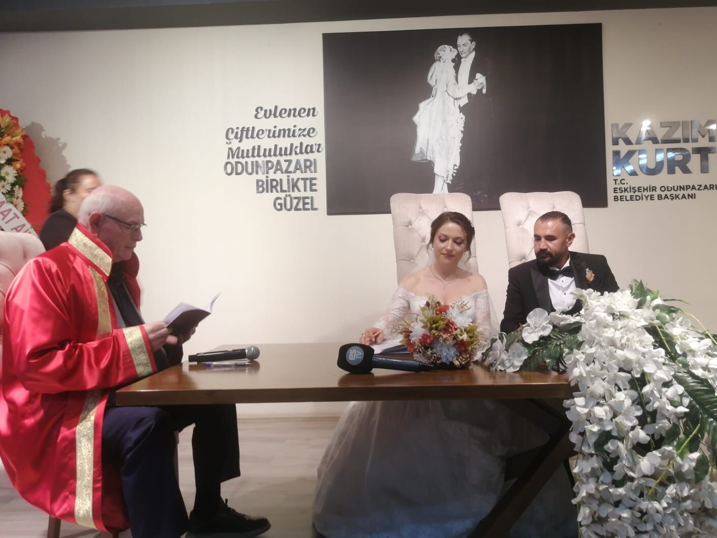 Eskişehir'de de çiftler 06.06.2026 tarihini kaçırmadı!