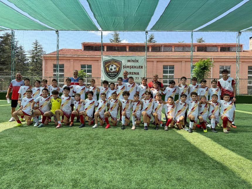 Minik Şimşekler'de antrenmanlar sürüyor